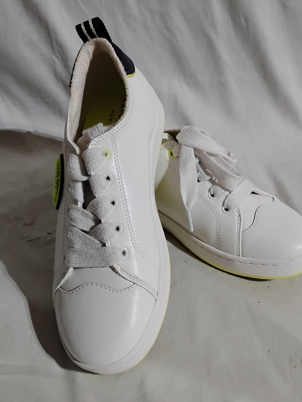Kate Spade NY Racquet Club Sneakers Tennis Shoes Anette Size 8.5B